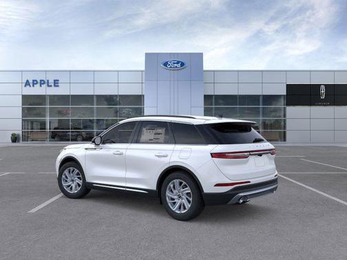 2026 Lincoln Corsair Premiere