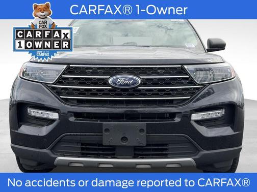 Black Metallic 2024 Ford Explorer XLT