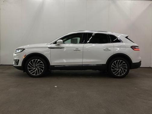 2020 Lincoln Nautilus Reserve