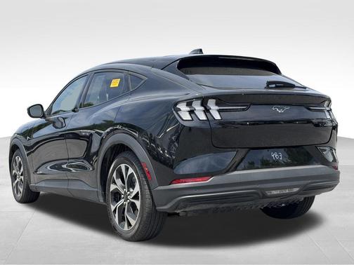 Shadow Black 2025 Ford Mustang Mach-E Select