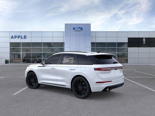 2026 Lincoln Corsair Reserve