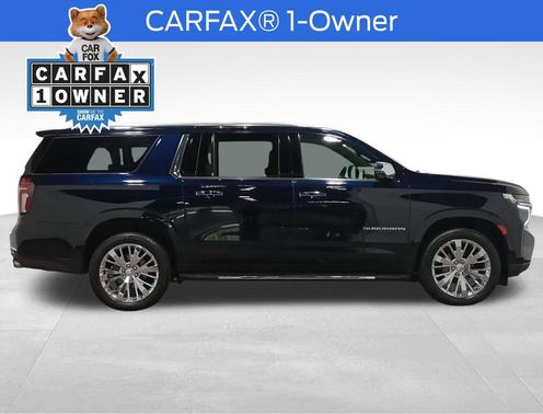 Midnight Blue Metallic 2022 Chevrolet Suburban Premier