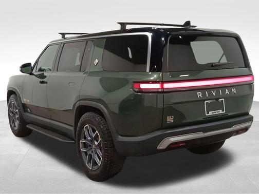 Green 2023 Rivian R1S Adventure