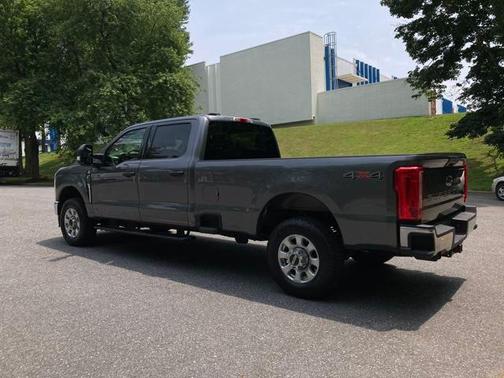 2023 Ford F-350 XLT