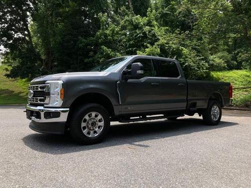 2023 Ford F-350 XLT