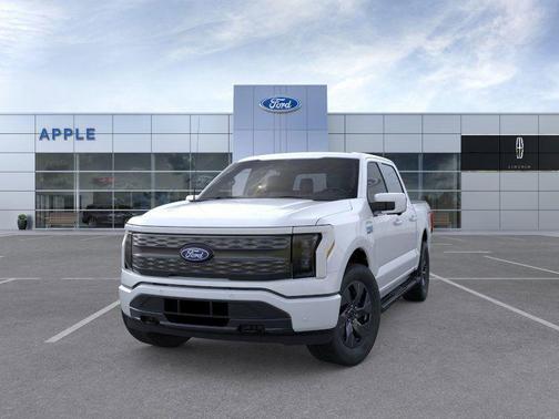 2025 Ford F-150 Lightning LARIAT