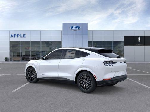 Star White Metallic Tri-Coat 2026 Ford Mustang Mach-E Premium