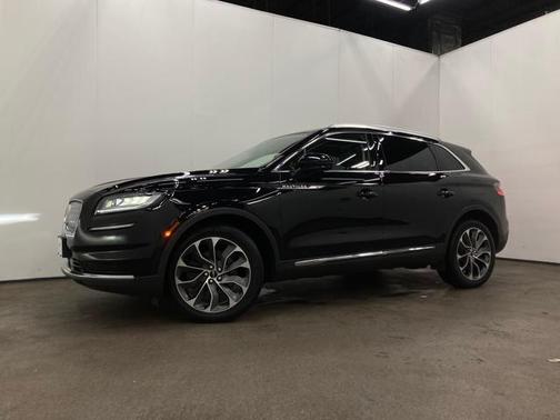 2021 Lincoln Nautilus Reserve