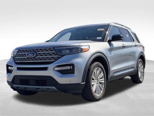 Iconic Silver Metallic 2024 Ford Explorer Limited