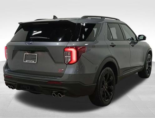 Carbonized Gray Metallic 2024 Ford Explorer ST
