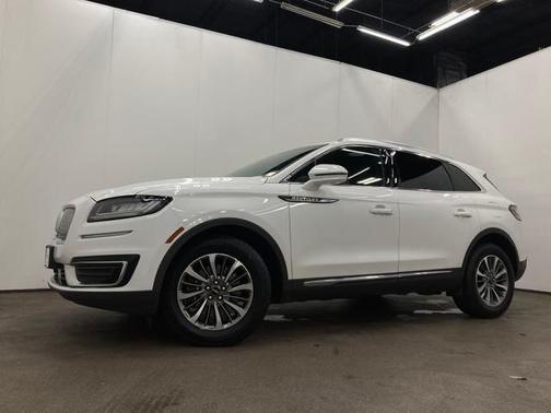 2020 Lincoln Nautilus Standard