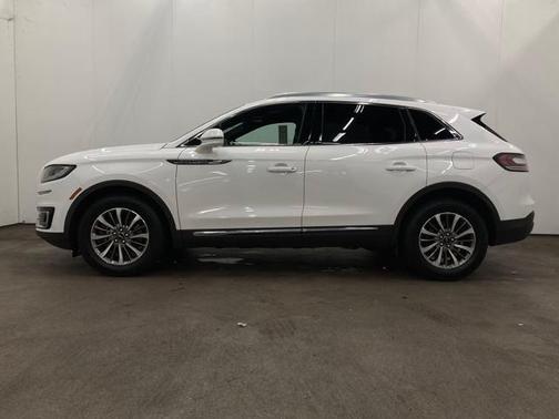 2020 Lincoln Nautilus Standard