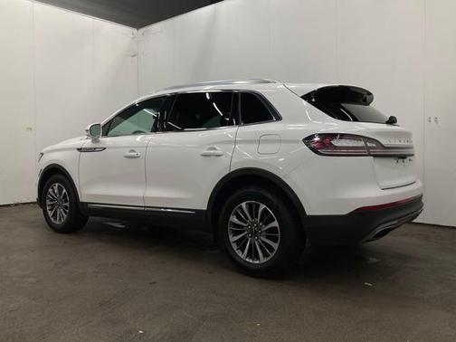2020 Lincoln Nautilus Standard
