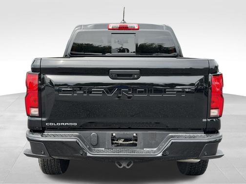 Black 2024 Chevrolet Colorado Z71