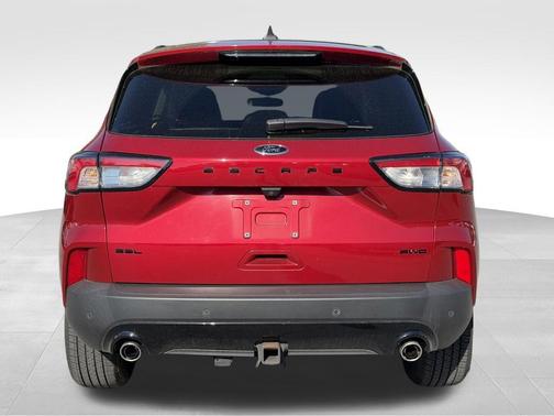 Rapid Red Metallic Tinted Clearcoat 2022 Ford Escape SEL