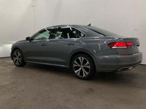 2021 Volkswagen Passat 2.0T SE