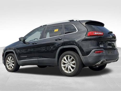 Brilliant Black Crystal Pearlcoat 2015 Jeep Cherokee Limited