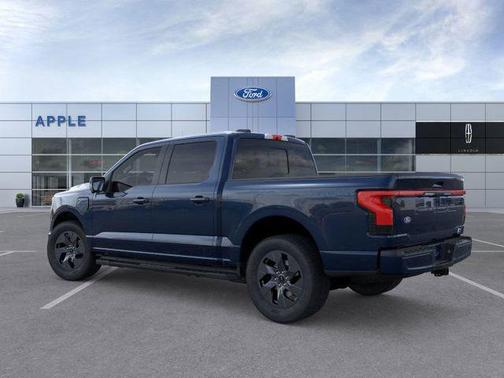2025 Ford F-150 Lightning LARIAT