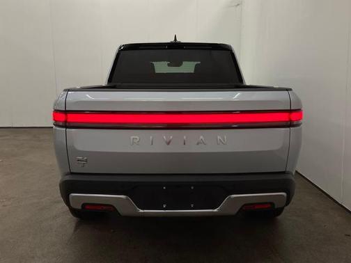 2023 Rivian R1T Adventure