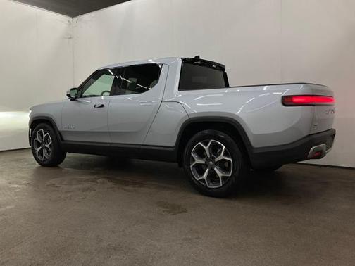 2023 Rivian R1T Adventure