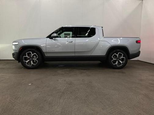 2023 Rivian R1T Adventure