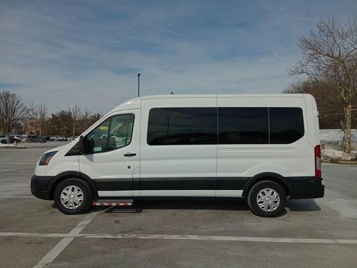 2025 Ford Transit-350 XL