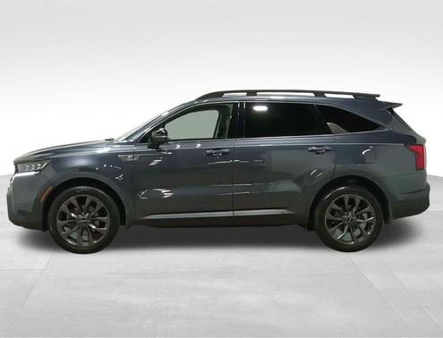 Gravity Grey 2022 Kia Sorento SX