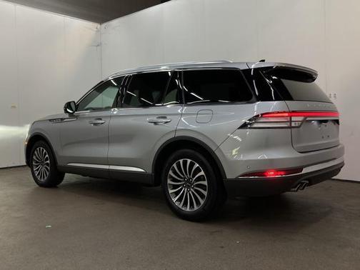 2022 Lincoln Aviator Reserve AWD