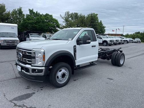Oxford White 2026 Ford F-450 XL