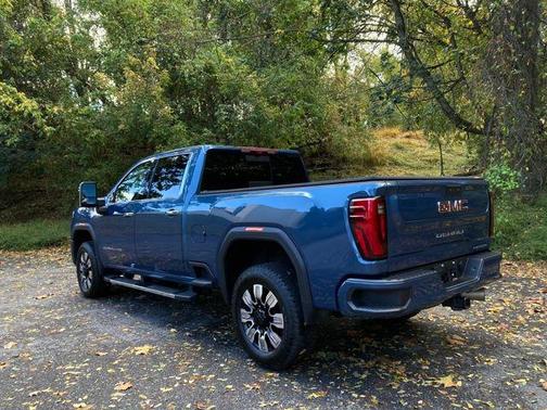 2025 GMC Sierra 2500 Denali