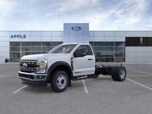 Oxford White 2026 Ford F-450 F4H