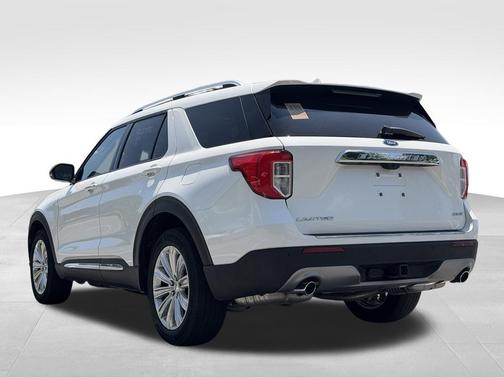 Star White Metallic Tri-Coat 2024 Ford Explorer Limited