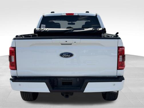 Oxford White 2023 Ford F-150 XLT