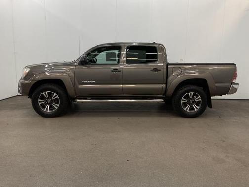 2014 Toyota Tacoma Base