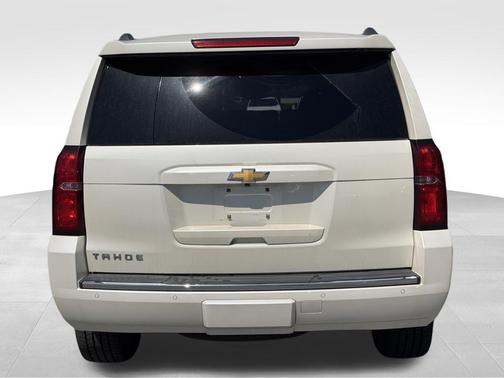 White Diamond Clearcoat 2015 Chevrolet Tahoe LTZ