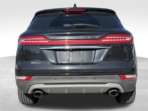 Infinite Black Metallic 2019 Lincoln MKC Reserve