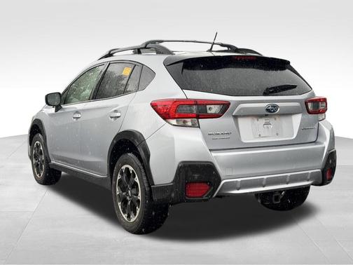 Ice Silver Metallic 2021 Subaru Crosstrek Base