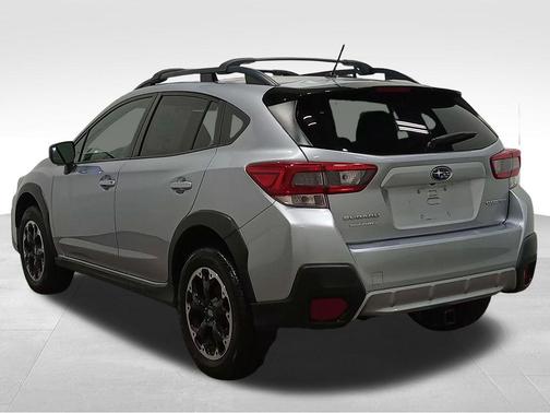 Ice Silver Metallic 2021 Subaru Crosstrek Base