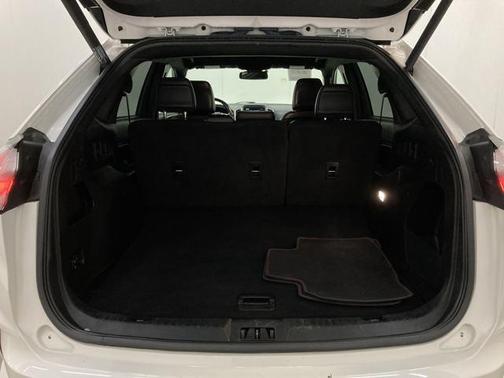 2022 Ford Edge ST Line