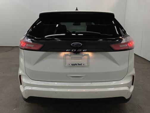 2022 Ford Edge ST Line