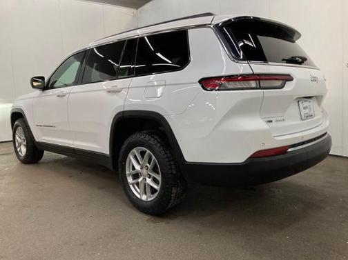 2021 Jeep Grand Cherokee L Laredo