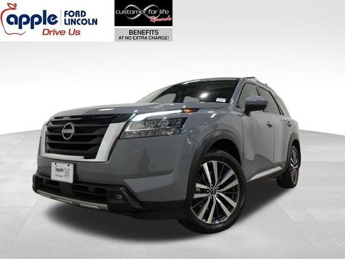 2022 Nissan Pathfinder Platinum 4WD