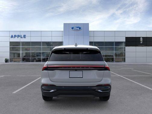 Gray Matter Metallic Clearcoat 2026 Lincoln Nautilus Premiere