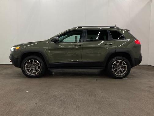 2020 Jeep Cherokee Trailhawk