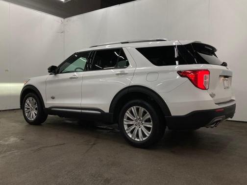 2022 Ford Explorer King Ranch