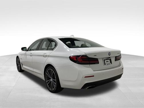 2023 BMW 530e Base
