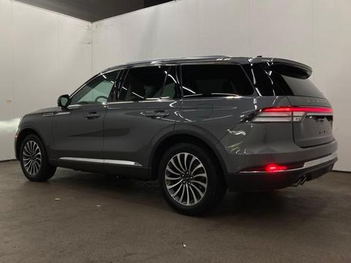 2022 Lincoln Aviator Reserve AWD