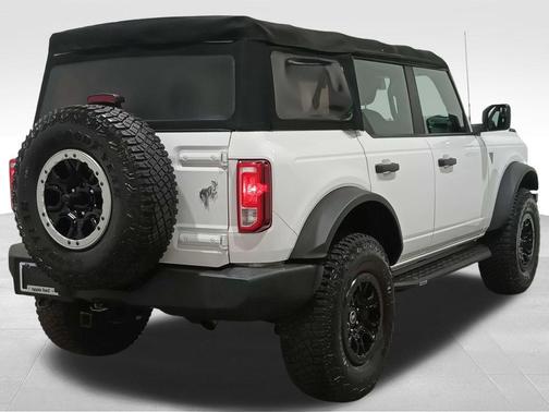 Oxford White 2021 Ford Bronco Base