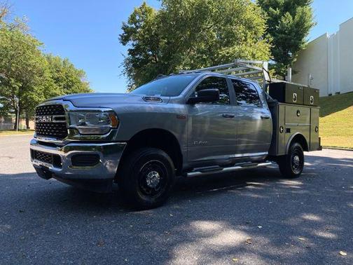 2022 RAM 2500 Big Horn Crew Cab 4x4 6'4' Box