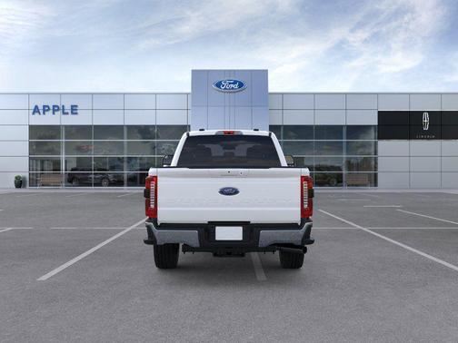 Star White Metallic Tri-Coat 2026 Ford F-250 Lariat